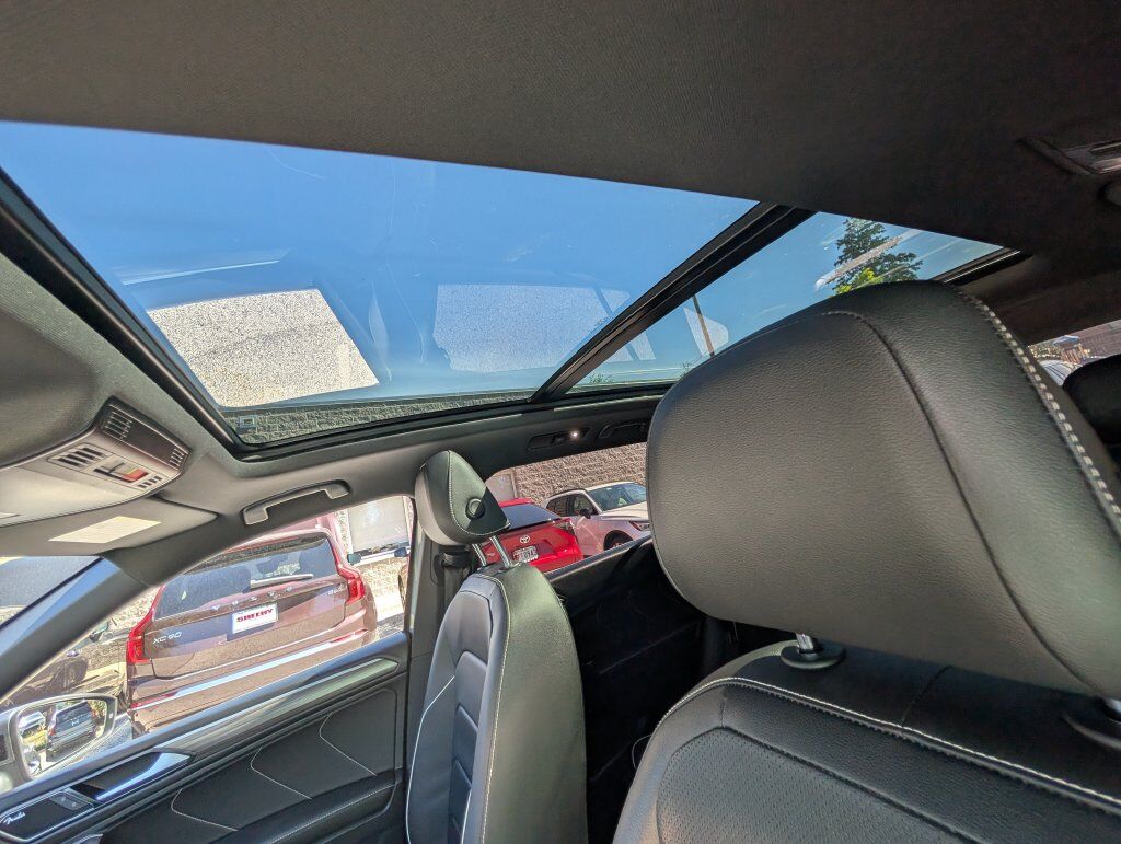 2022 Volkswagen Tiguan 2.0T SEL R-Line Hunt Valley MD