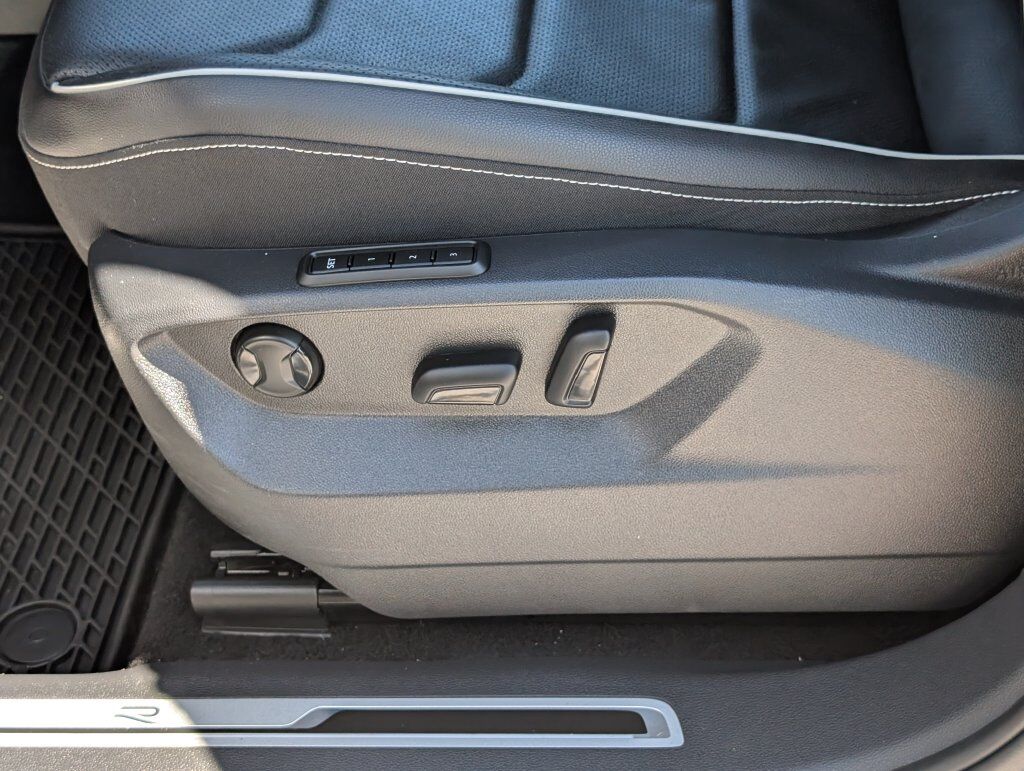 2022 Volkswagen Tiguan 2.0T SEL R-Line Hunt Valley MD