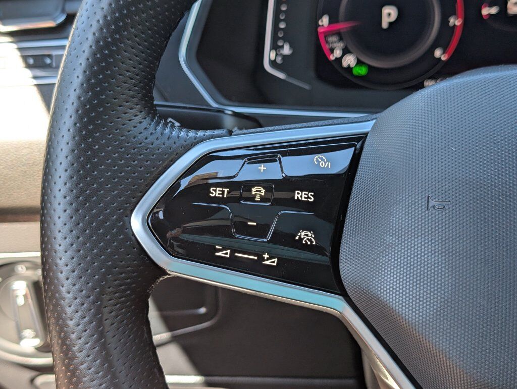 2022 Volkswagen Tiguan 2.0T SEL R-Line Hunt Valley MD