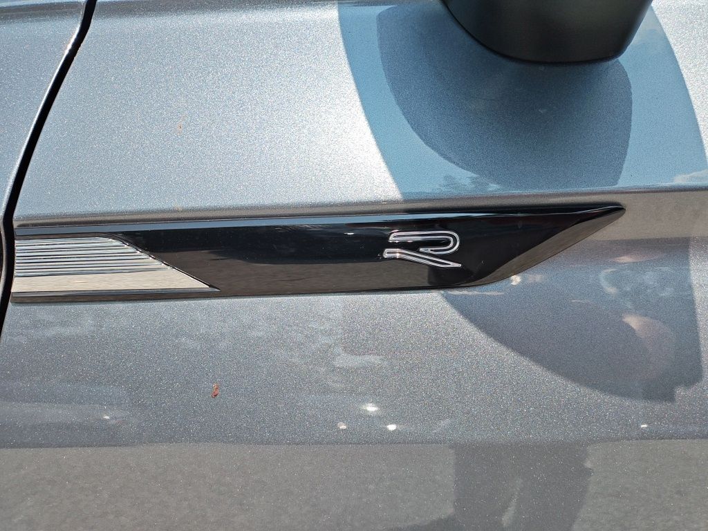 2022 Volkswagen Tiguan 2.0T SEL R-Line Hunt Valley MD