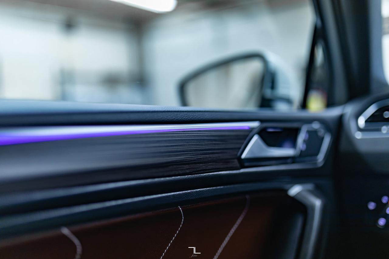 2022 Volkswagen Tiguan 4Motion Highline R-Line Leather Roof Nav Red Deer AB