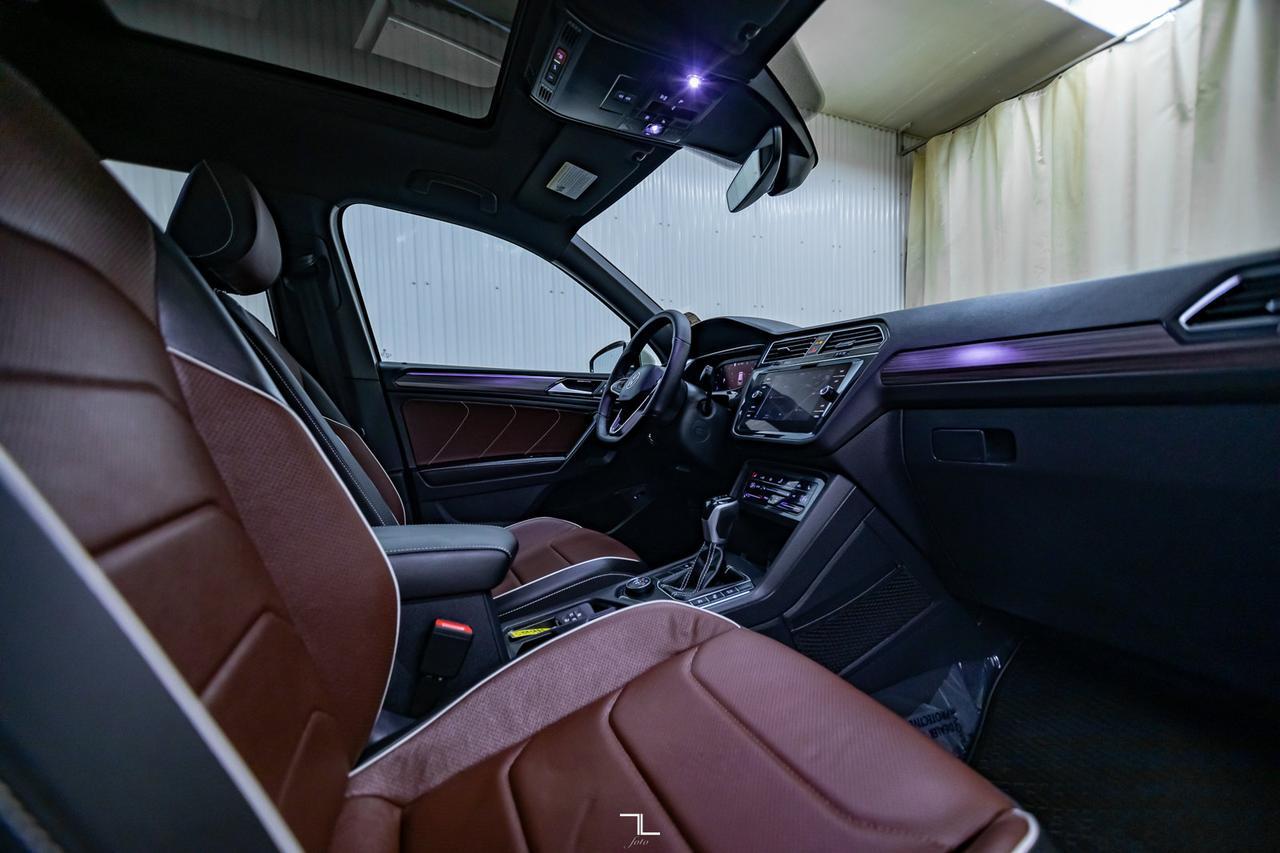 2022 Volkswagen Tiguan 4Motion Highline R-Line Leather Roof Nav Red Deer AB