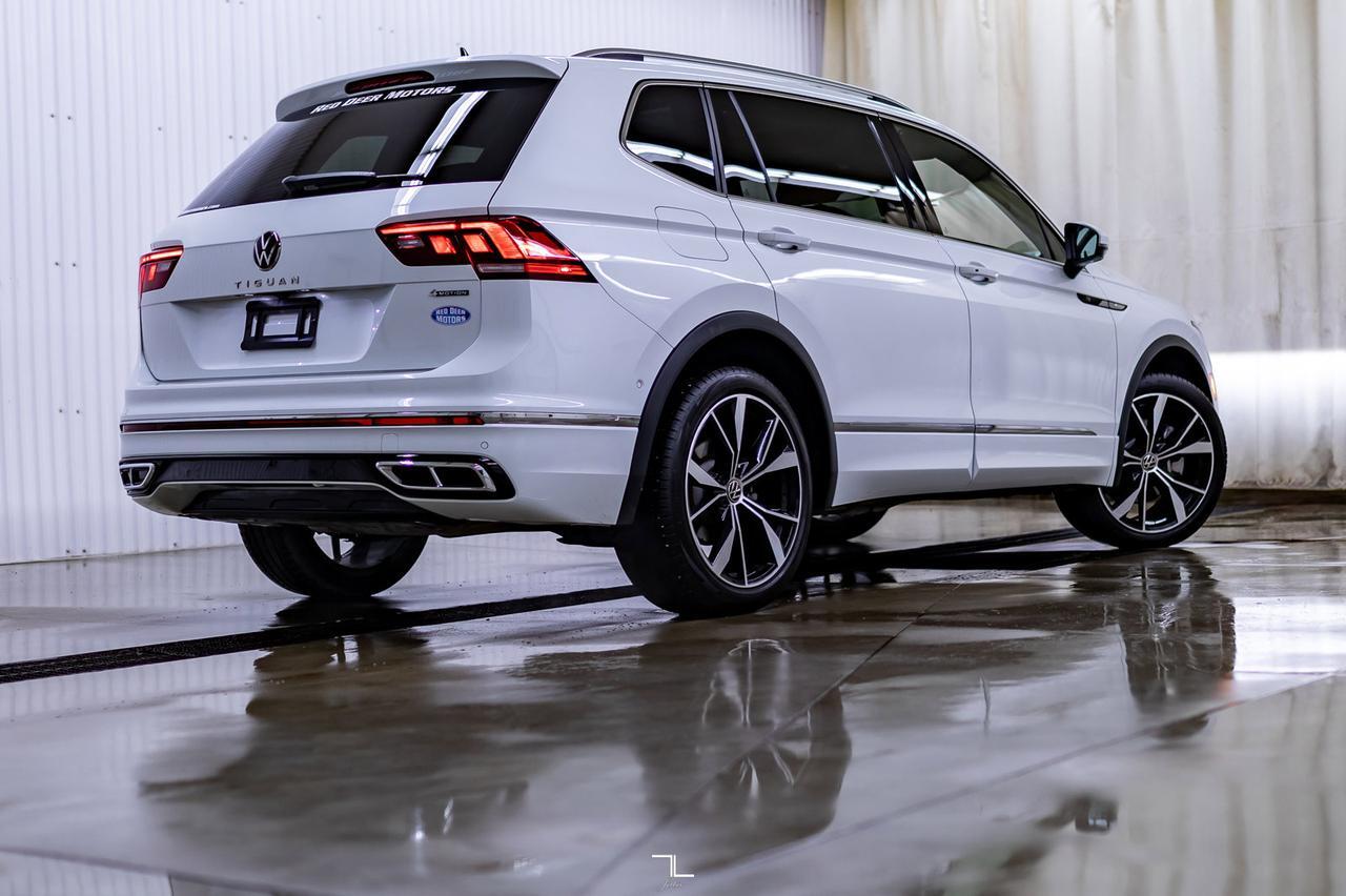 2022 Volkswagen Tiguan 4Motion Highline R-Line Leather Roof Nav Red Deer AB