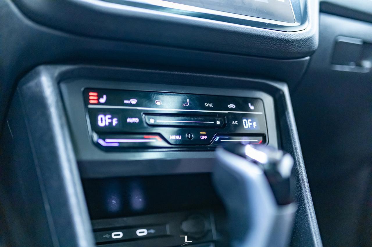 2022 Volkswagen Tiguan 4Motion Highline R-Line Leather Roof Nav Red Deer AB