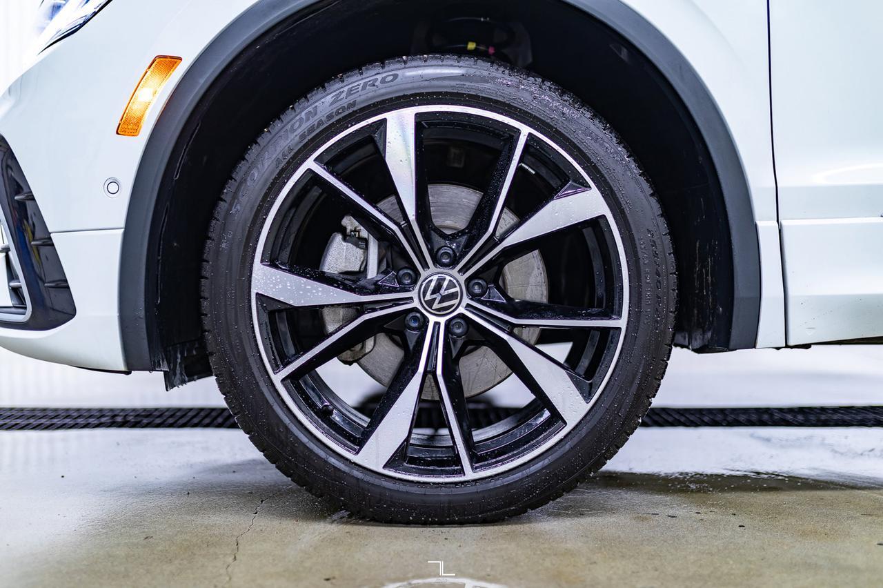 2022 Volkswagen Tiguan 4Motion Highline R-Line Leather Roof Nav Red Deer AB