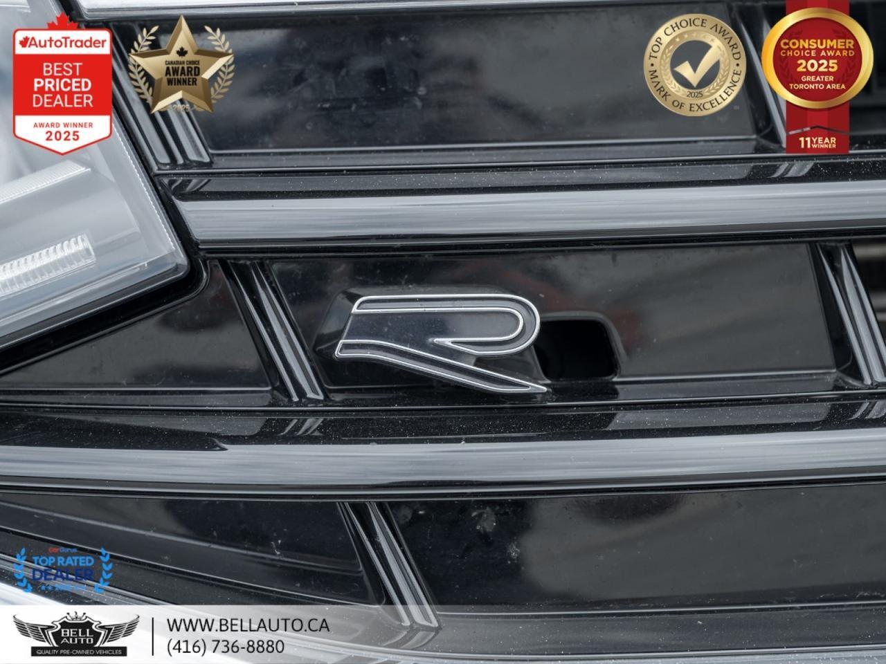 2022 Volkswagen Tiguan Comfort R-Line Black Edition | PANO | B.CAM | PWR&HTD LTHR | NOACCIDENT Toronto ON