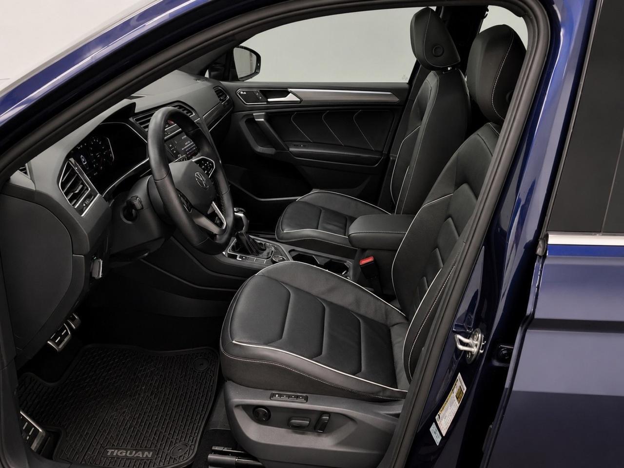 2022 Volkswagen Tiguan Highline R-Line PANOROOF B.CAM FENDER ONEOWNER NOACCIDENT Toronto ON