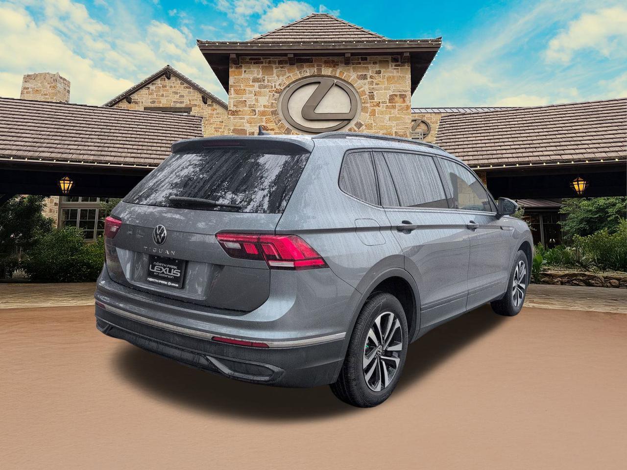 2022 Volkswagen Tiguan S