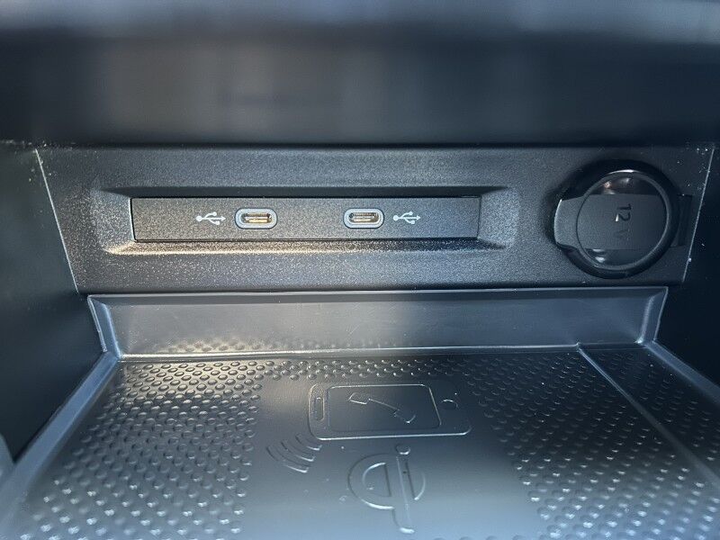 2022 Volkswagen Tiguan SE - PANORAMIC SUNROOF - 1 OWNER Webster MA