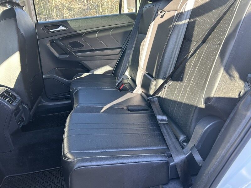 2022 Volkswagen Tiguan SE - PANORAMIC SUNROOF - 1 OWNER Webster MA