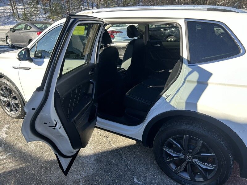 2022 Volkswagen Tiguan SE - PANORAMIC SUNROOF - 1 OWNER Webster MA