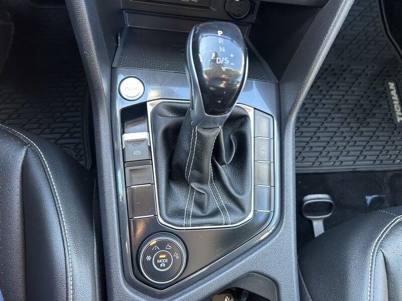 2022 Volkswagen Tiguan SE - PANORAMIC SUNROOF - 1 OWNER Webster MA