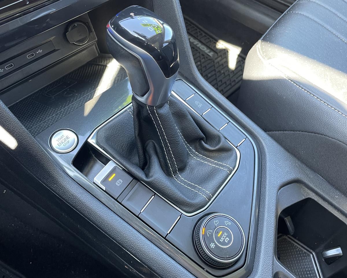 2022 Volkswagen Tiguan SE 4MOTION Sport Utility 4D Port Orchard WA