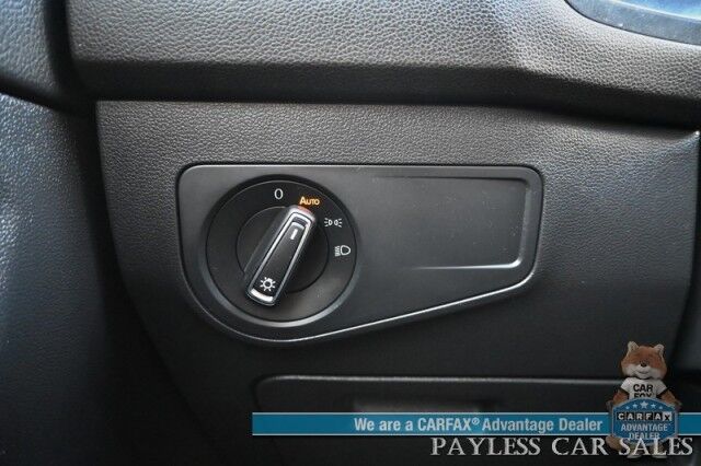 2022 Volkswagen Tiguan SE / AWD / Auto Start / Power & Heated Leather Seats / Panoramic Sunroof / Adaptive Cruise Control / Lane Departure & Blind Spot Alert / Apple CarPlay & Android Auto / Back Up Camera / 29 MPG / 1-Owner Anchorage AK