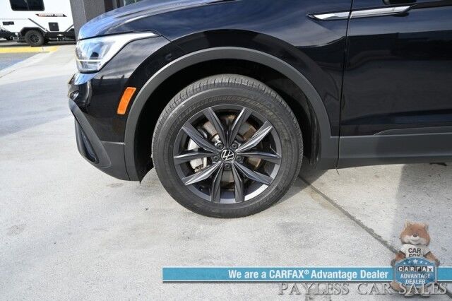 2022 Volkswagen Tiguan SE / AWD / Auto Start / Power & Heated Leather Seats / Panoramic Sunroof / Adaptive Cruise Control / Lane Departure & Blind Spot Alert / Apple CarPlay & Android Auto / Back Up Camera / 29 MPG / 1-Owner Anchorage AK