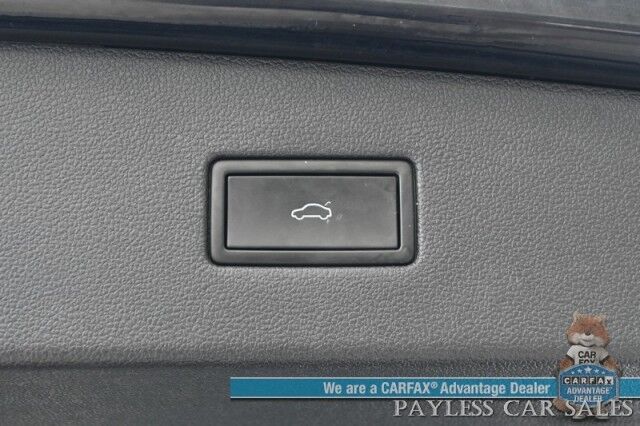 2022 Volkswagen Tiguan SE / AWD / Auto Start / Power & Heated Leather Seats / Panoramic Sunroof / Adaptive Cruise Control / Lane Departure & Blind Spot Alert / Apple CarPlay & Android Auto / Back Up Camera / 29 MPG / 1-Owner Anchorage AK
