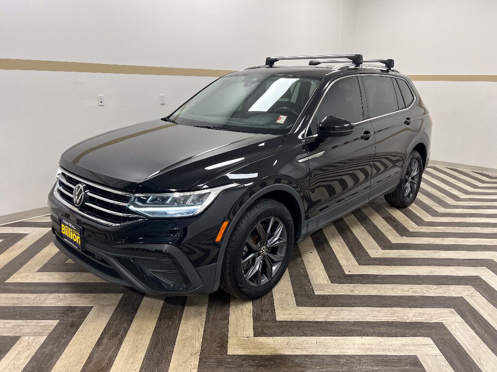 2022 Volkswagen Tiguan SE Gasoline