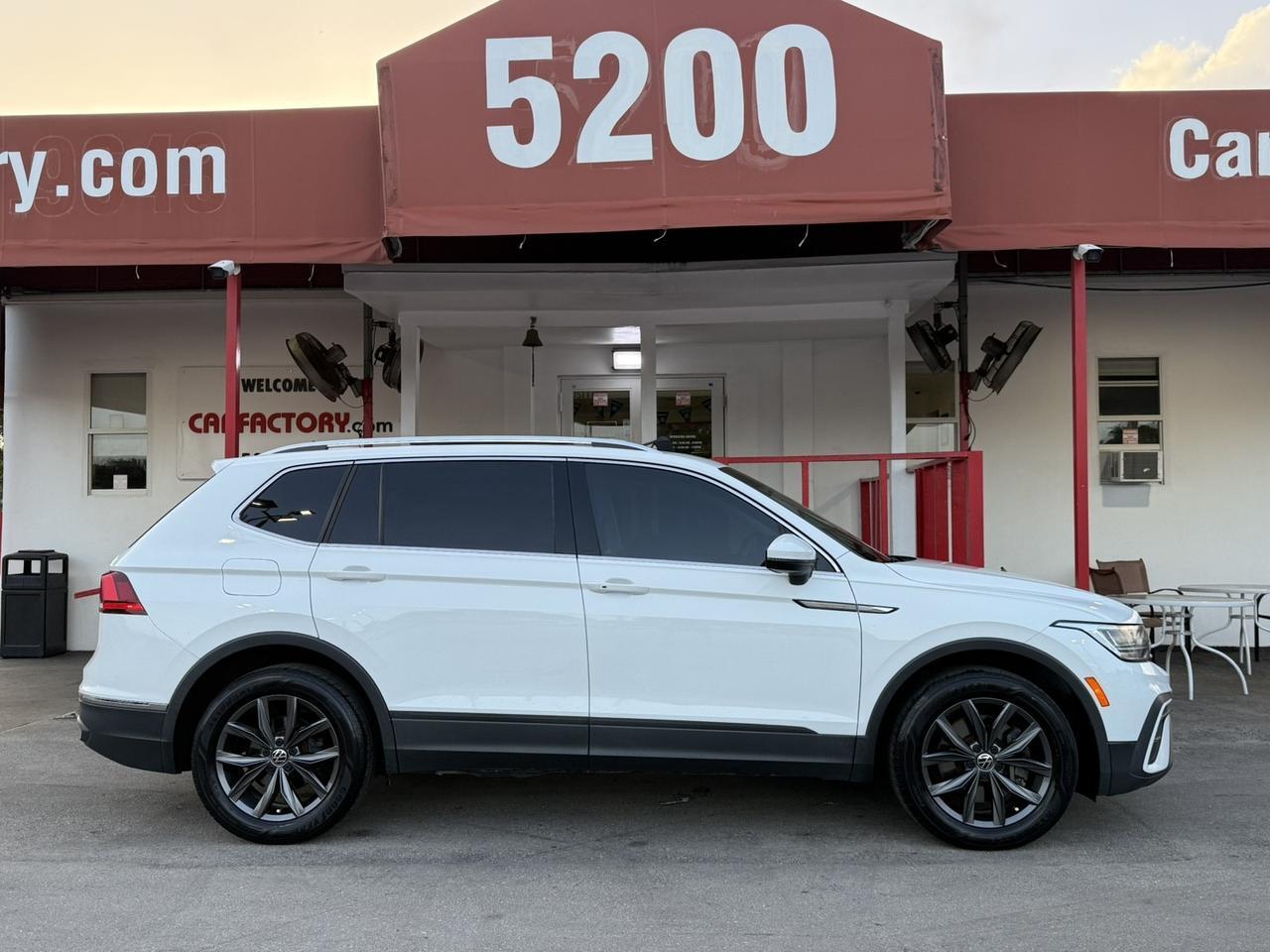 2022 Volkswagen Tiguan SE Hollywood FL