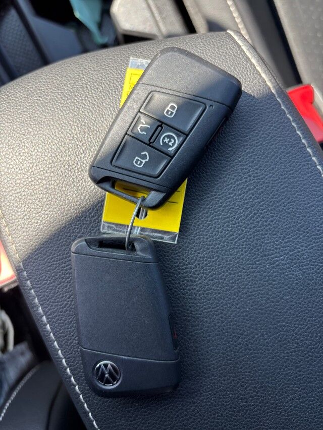 2022 Volkswagen Tiguan SE R-Line Black Cleveland OH