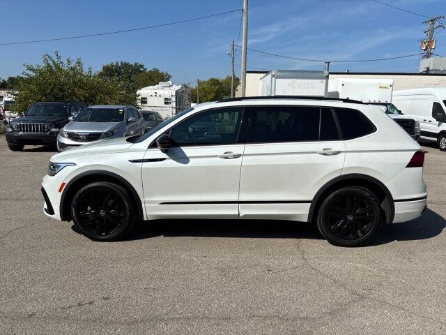 2022 Volkswagen Tiguan SE R-Line Black Cleveland OH