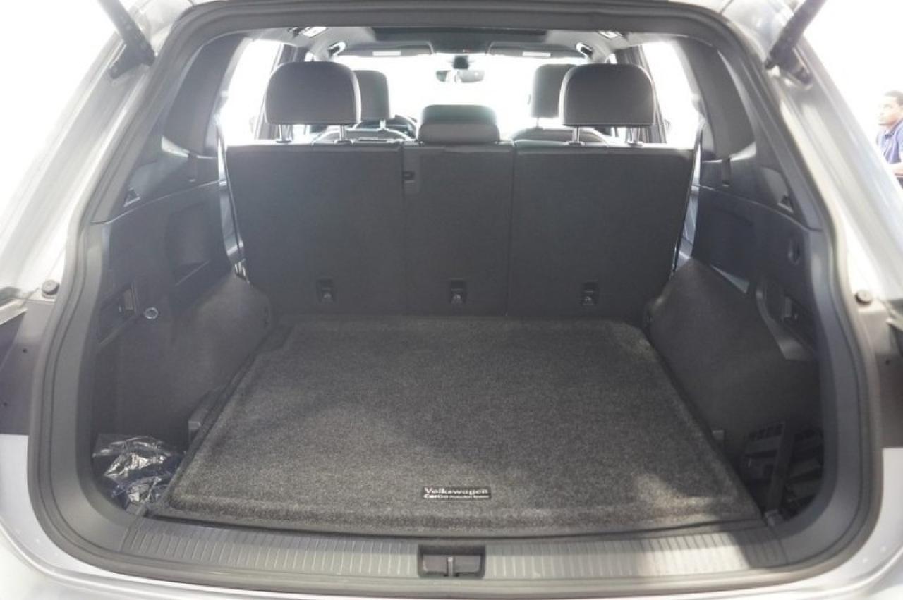 2022 Volkswagen Tiguan SE R-Line Black Yonkers NY