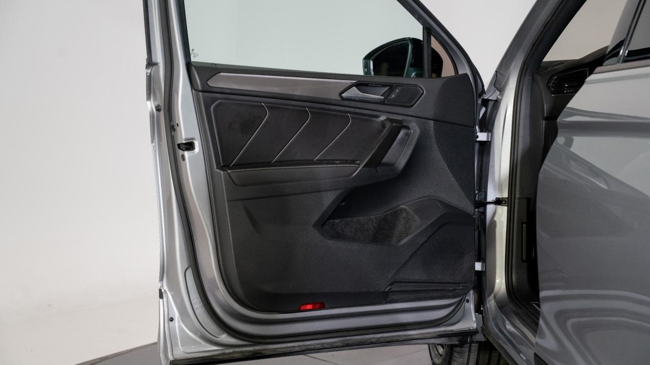 2022 Volkswagen Tiguan SE R-Line Black Franklin TN