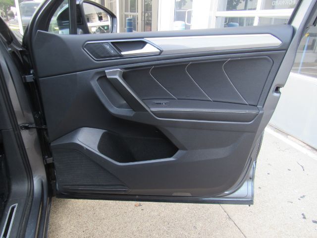 2022 Volkswagen Tiguan SE R-Line Black Plano TX