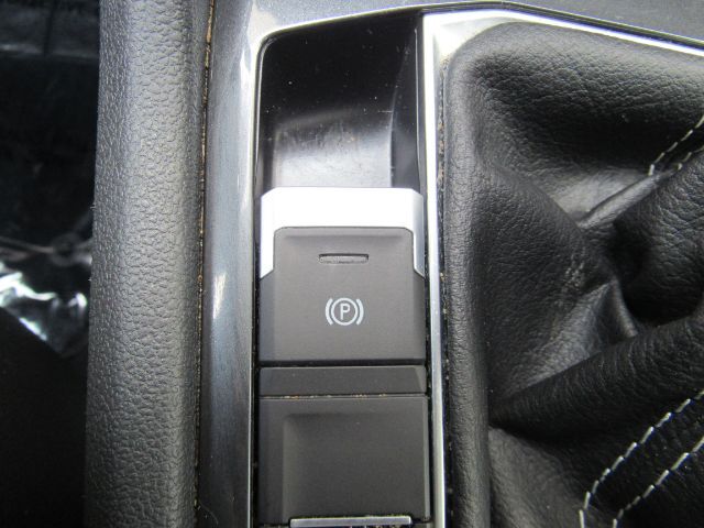 2022 Volkswagen Tiguan SE R-Line Black Plano TX