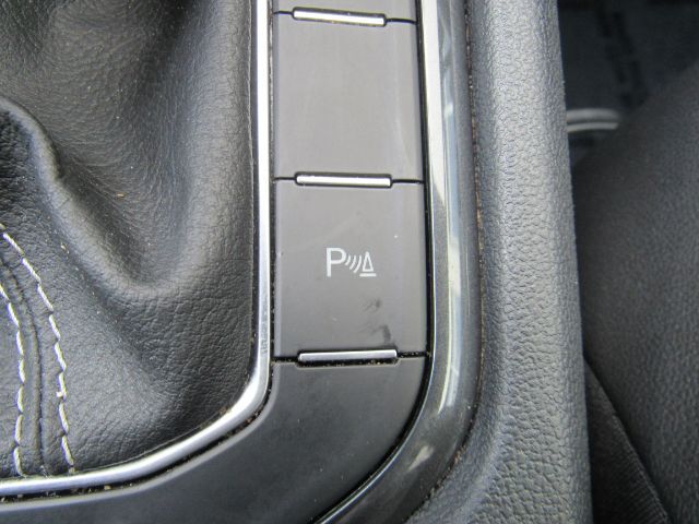 2022 Volkswagen Tiguan SE R-Line Black Plano TX