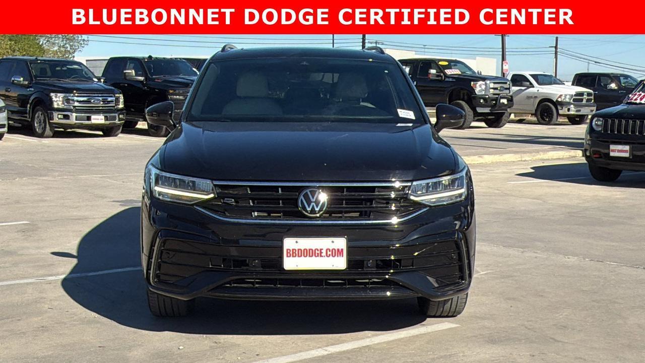 2022 Volkswagen Tiguan SE R-Line Black