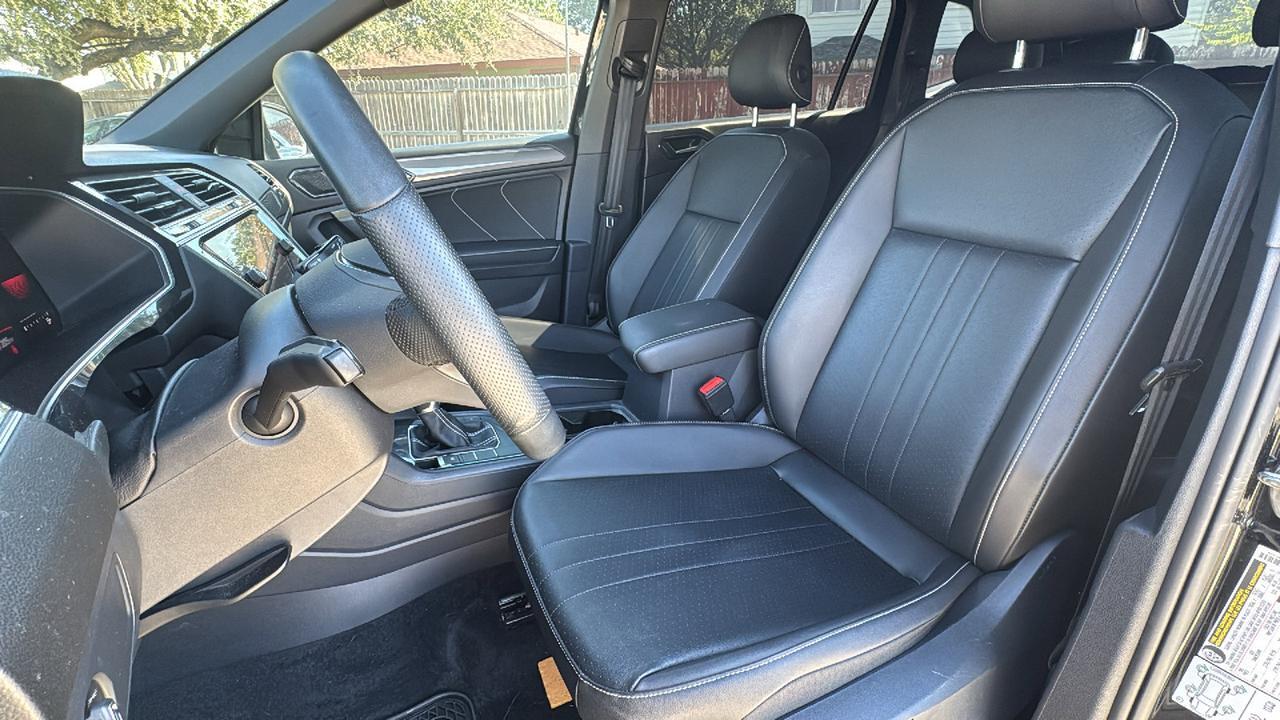 2022 Volkswagen Tiguan SE R-Line Black  Selma TX