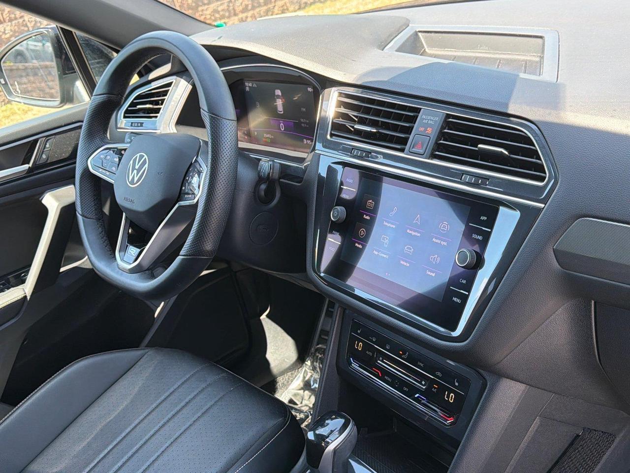 2022 Volkswagen Tiguan SE R-Line Black Hagerstown MD