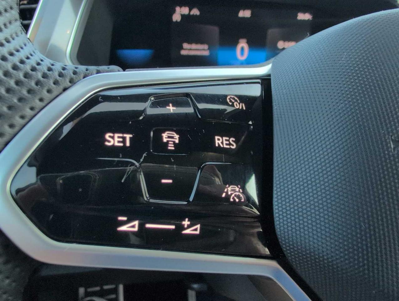 2022 Volkswagen Tiguan SE R-Line Black Medford MA