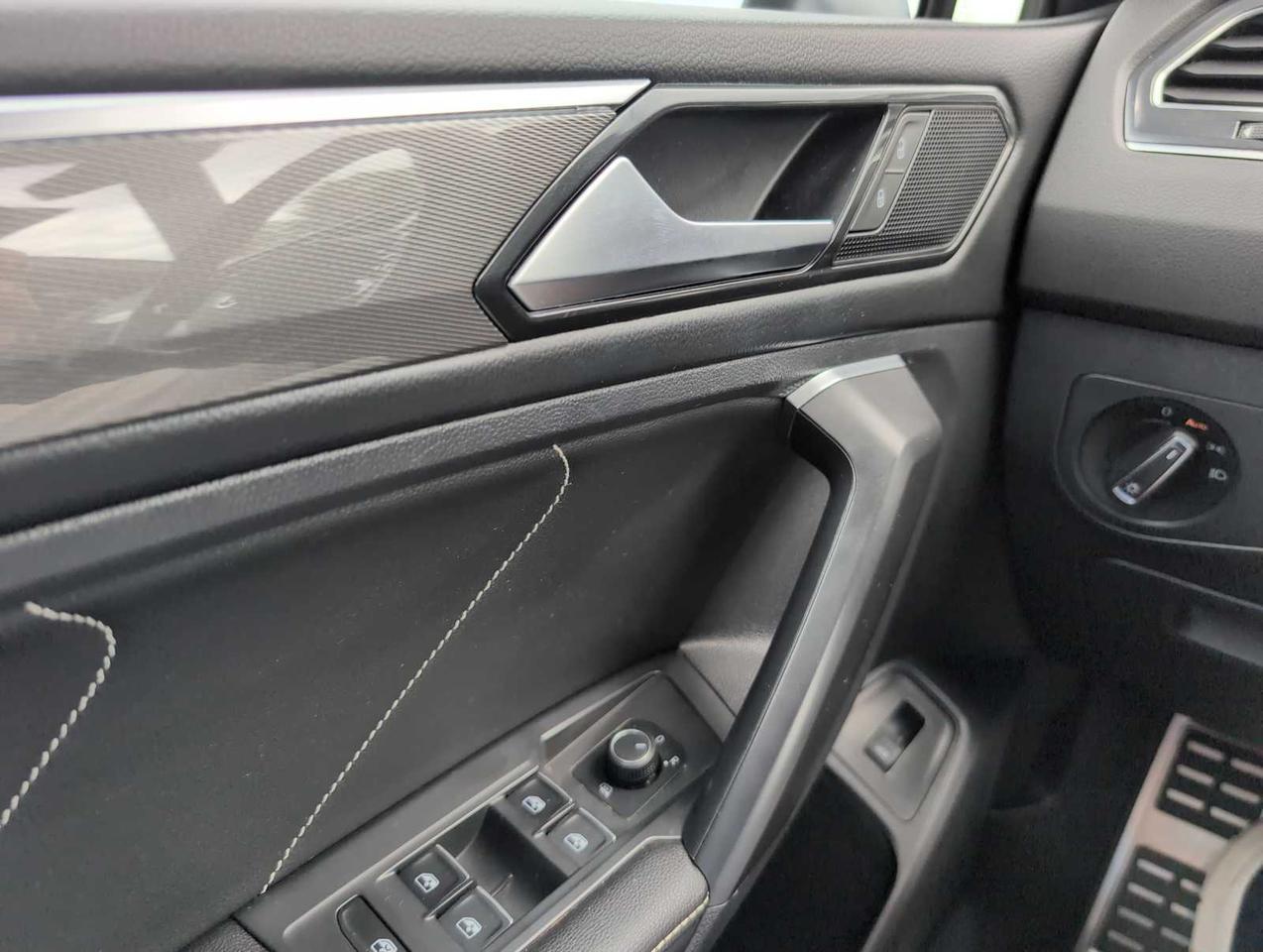 2022 Volkswagen Tiguan SE R-Line Black Medford MA