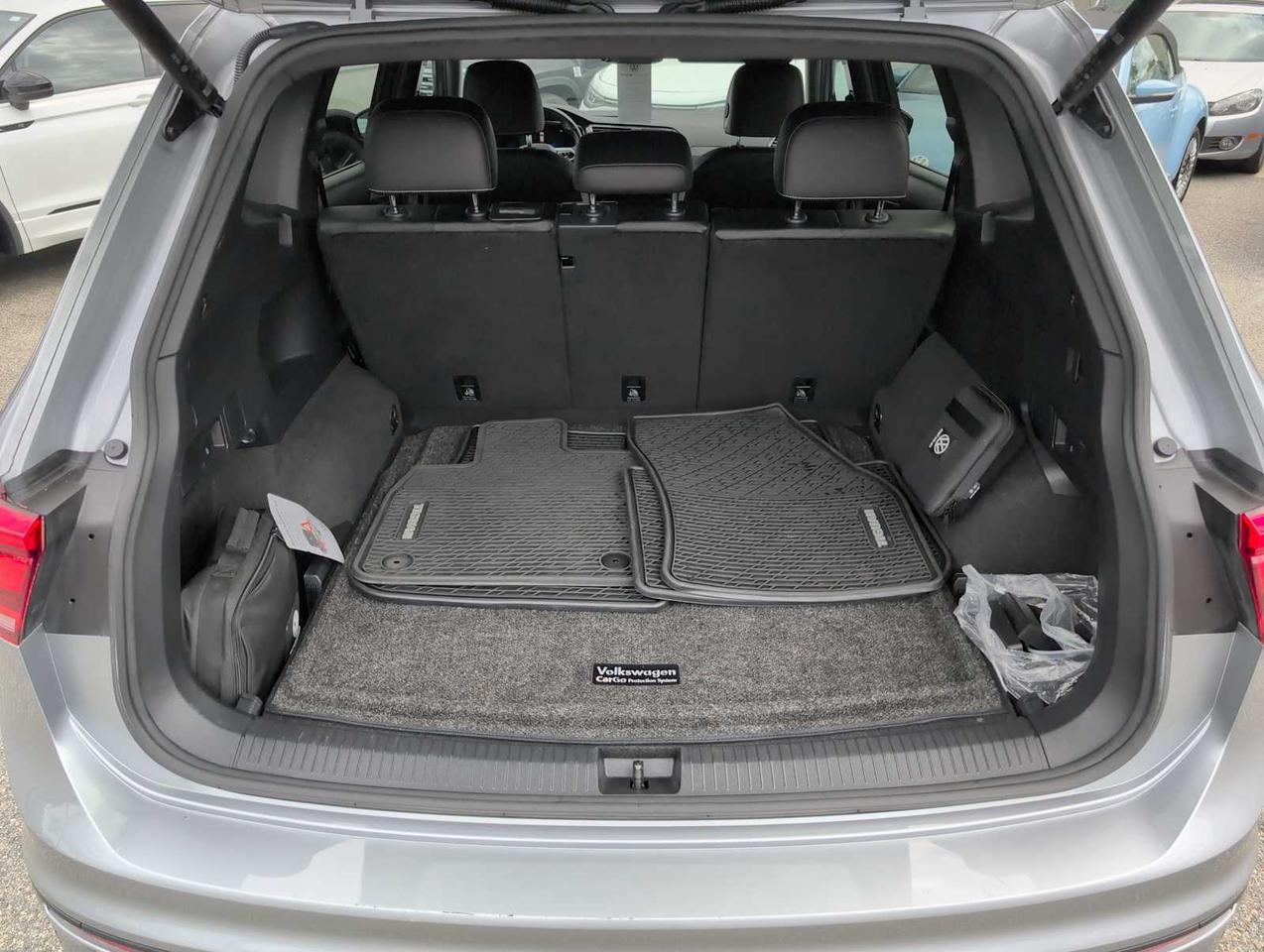 2022 Volkswagen Tiguan SE R-Line Black Medford MA