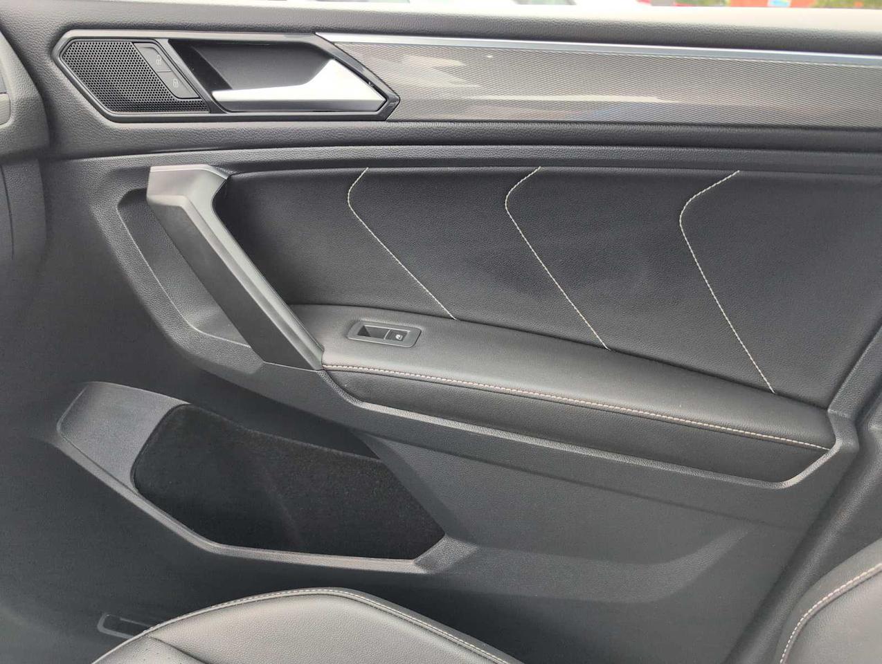 2022 Volkswagen Tiguan SE R-Line Black Medford MA