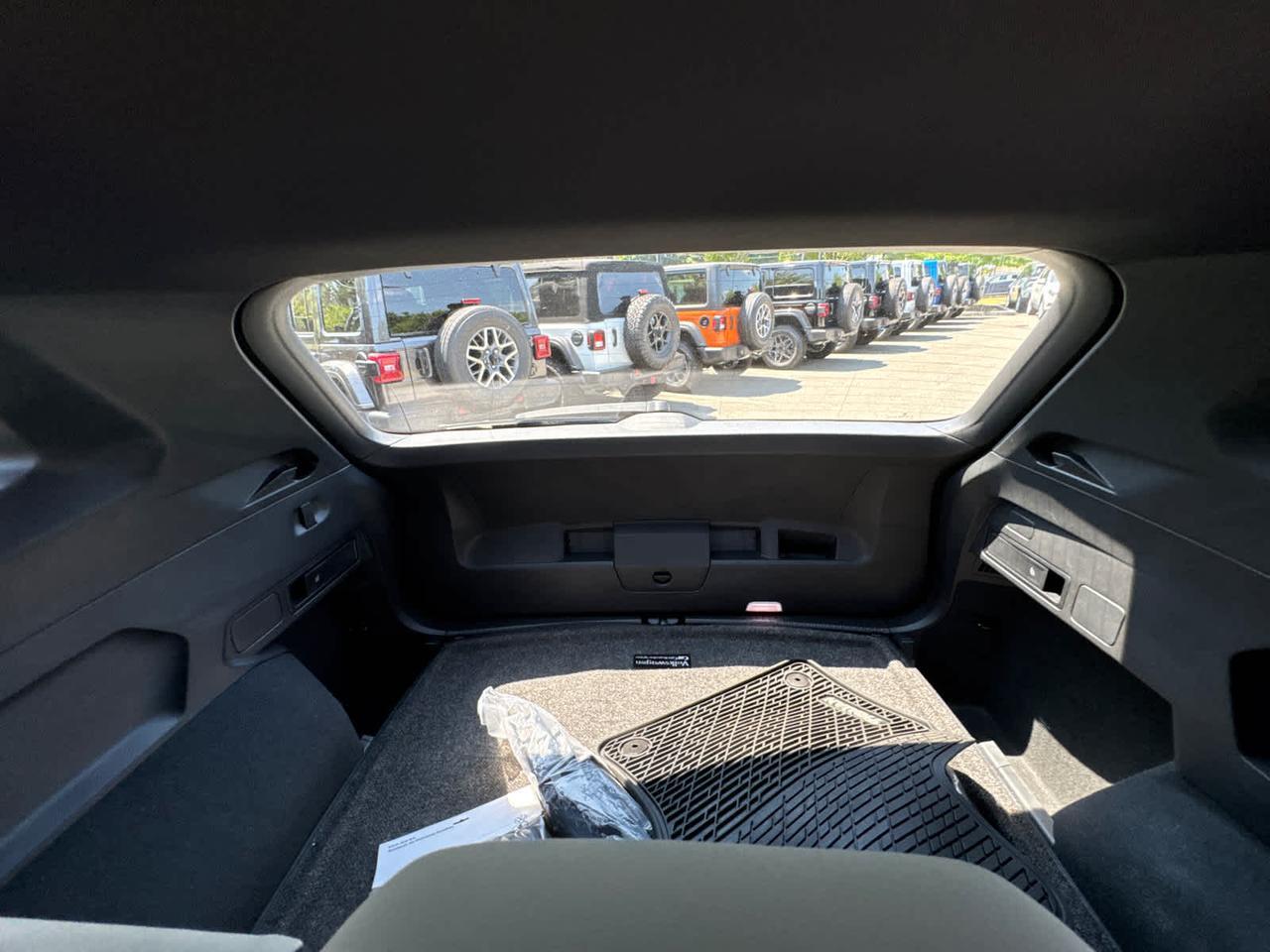 2022 Volkswagen Tiguan SE R-Line Black Dartmouth MA