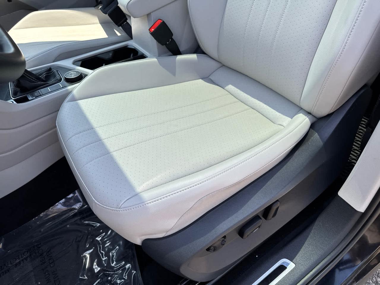 2022 Volkswagen Tiguan SE R-Line Black Dartmouth MA