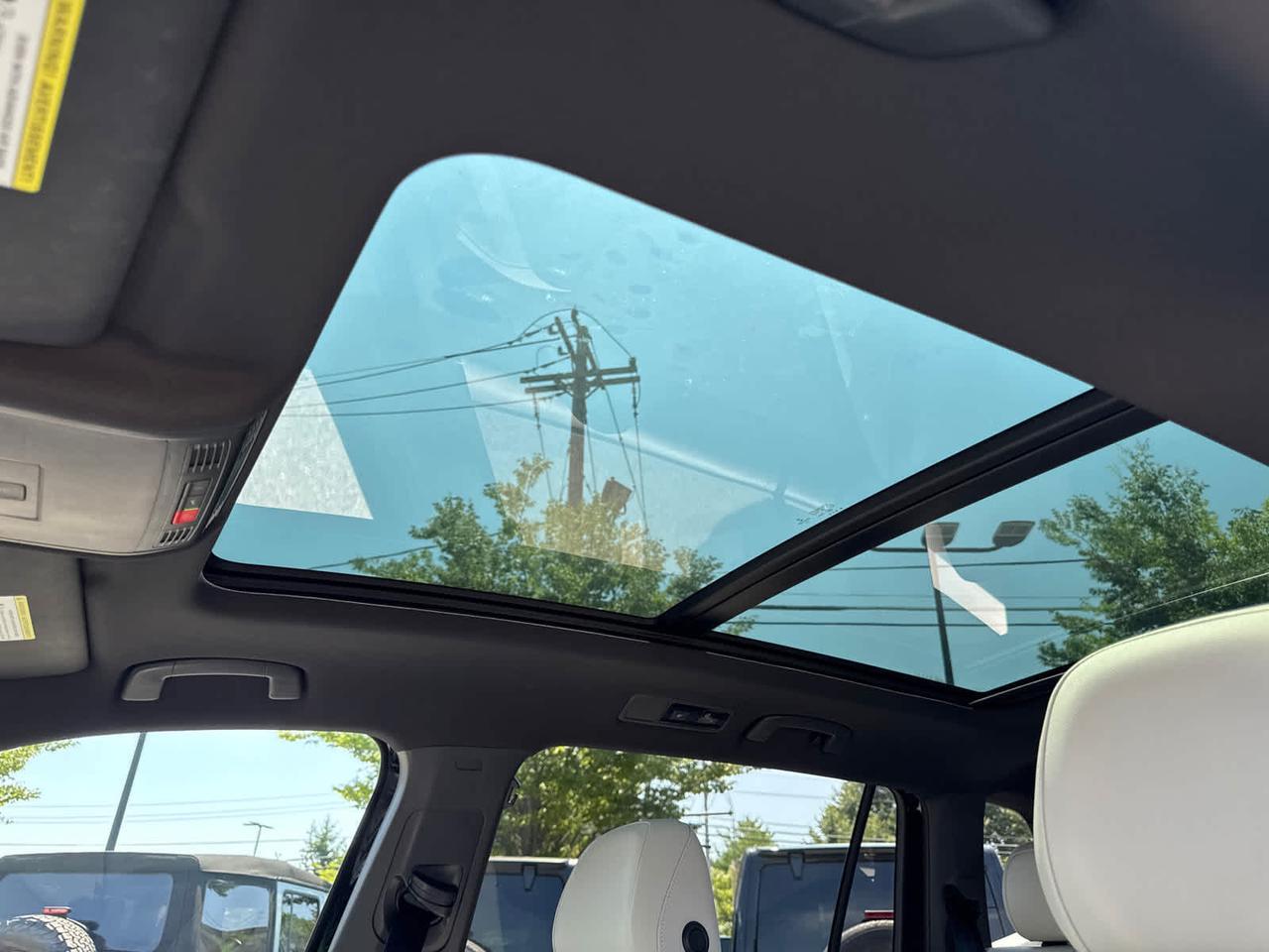 2022 Volkswagen Tiguan SE R-Line Black Dartmouth MA