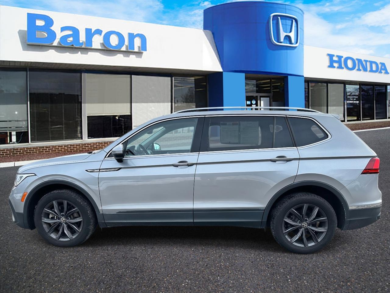 2022 Volkswagen Tiguan SE