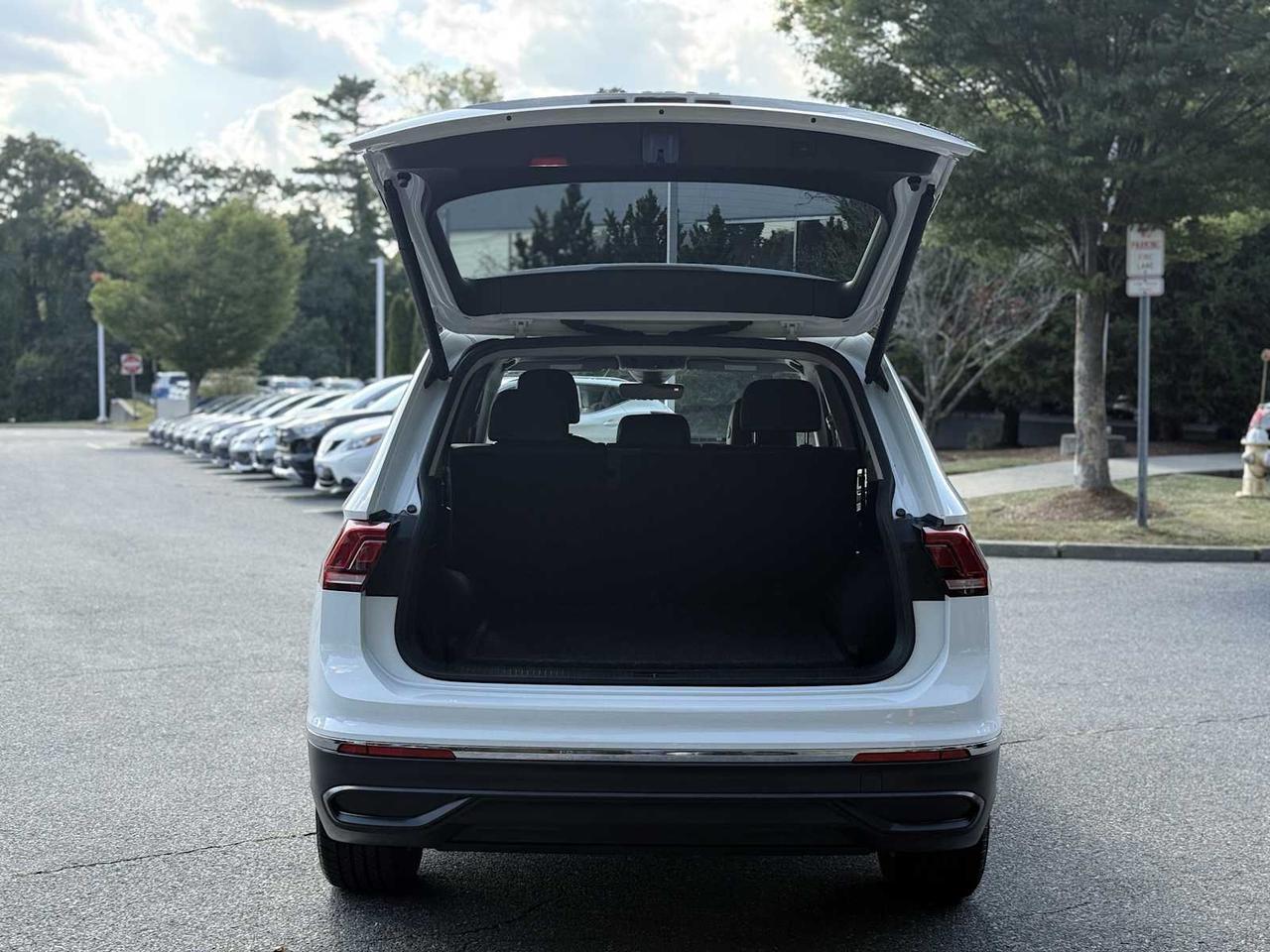 2022 Volkswagen Tiguan SE Westborough MA