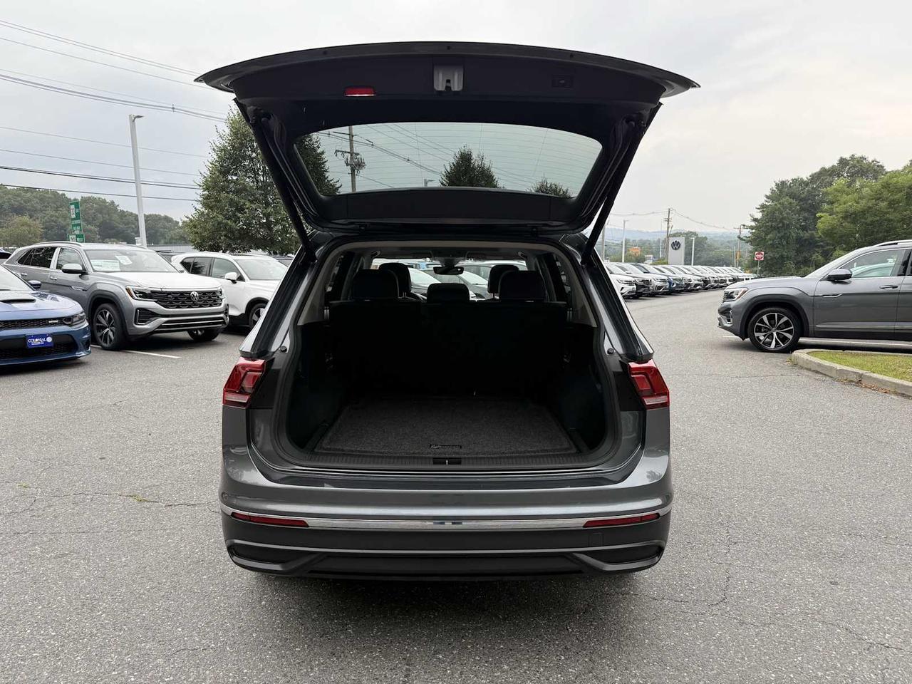 2022 Volkswagen Tiguan SE Westborough MA