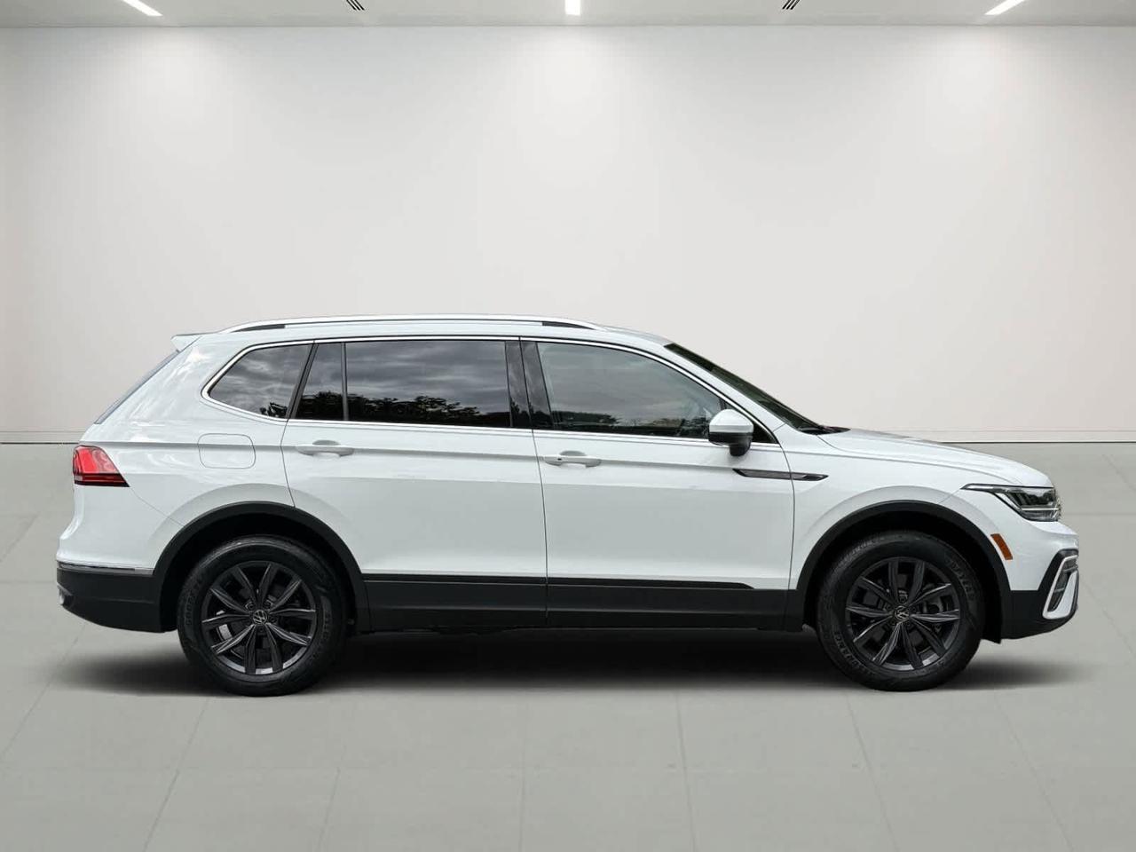 2022 Volkswagen Tiguan SE Westborough MA