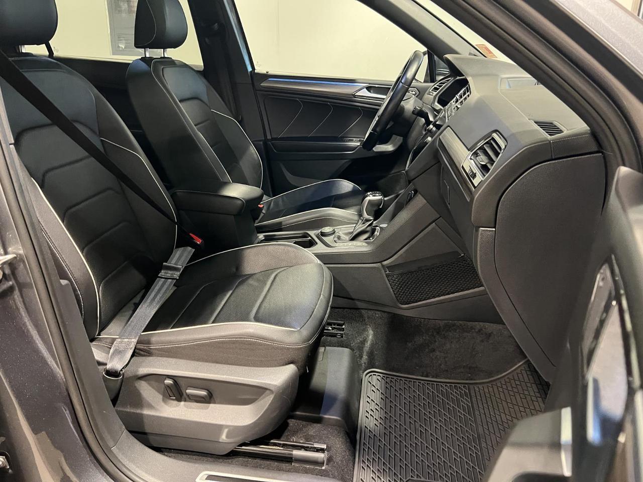 2022 Volkswagen Tiguan SEL R-Line Parker CO