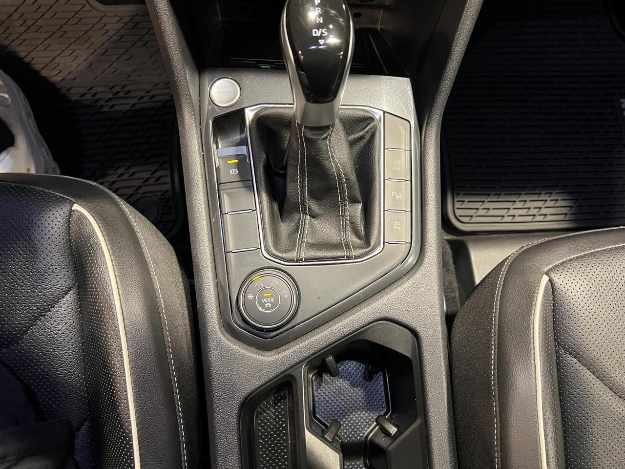 2022 Volkswagen Tiguan SEL R-Line Parker CO