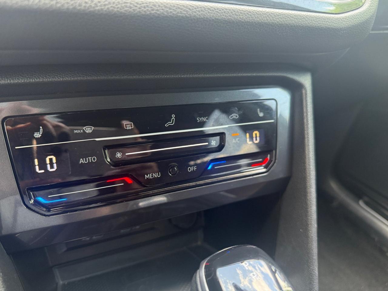 2022 Volkswagen Tiguan SEL R-Line Castroville TX