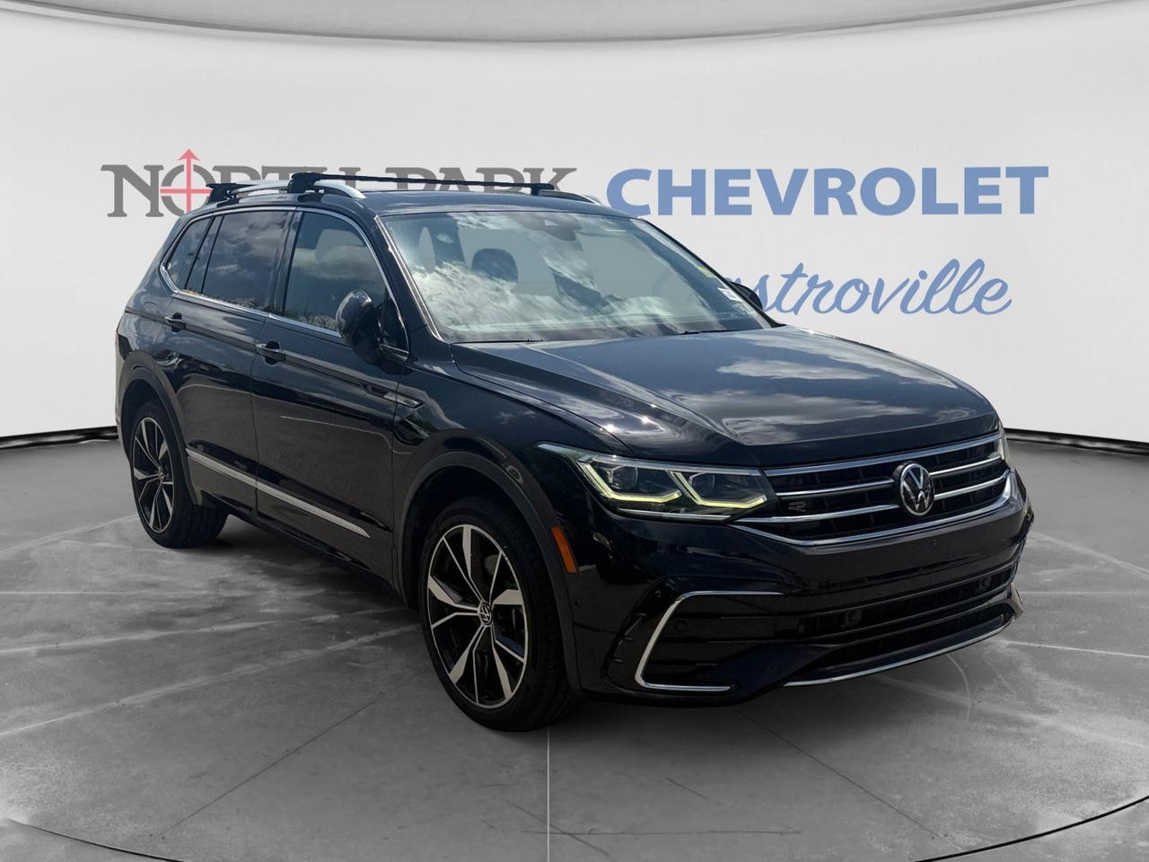 2022 Volkswagen Tiguan SEL R-Line