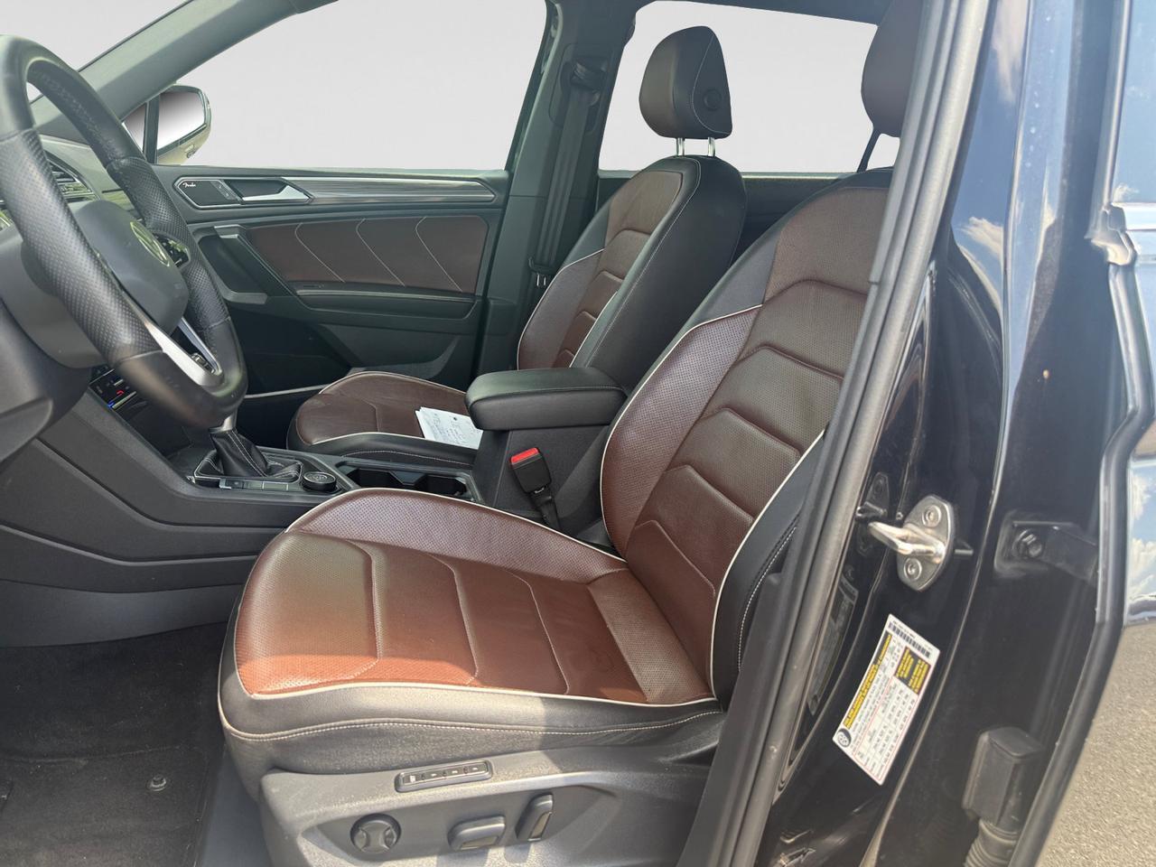 2022 Volkswagen Tiguan SEL R-Line Castroville TX