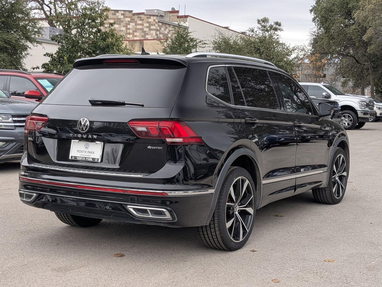 2022 Volkswagen Tiguan SEL R-Line