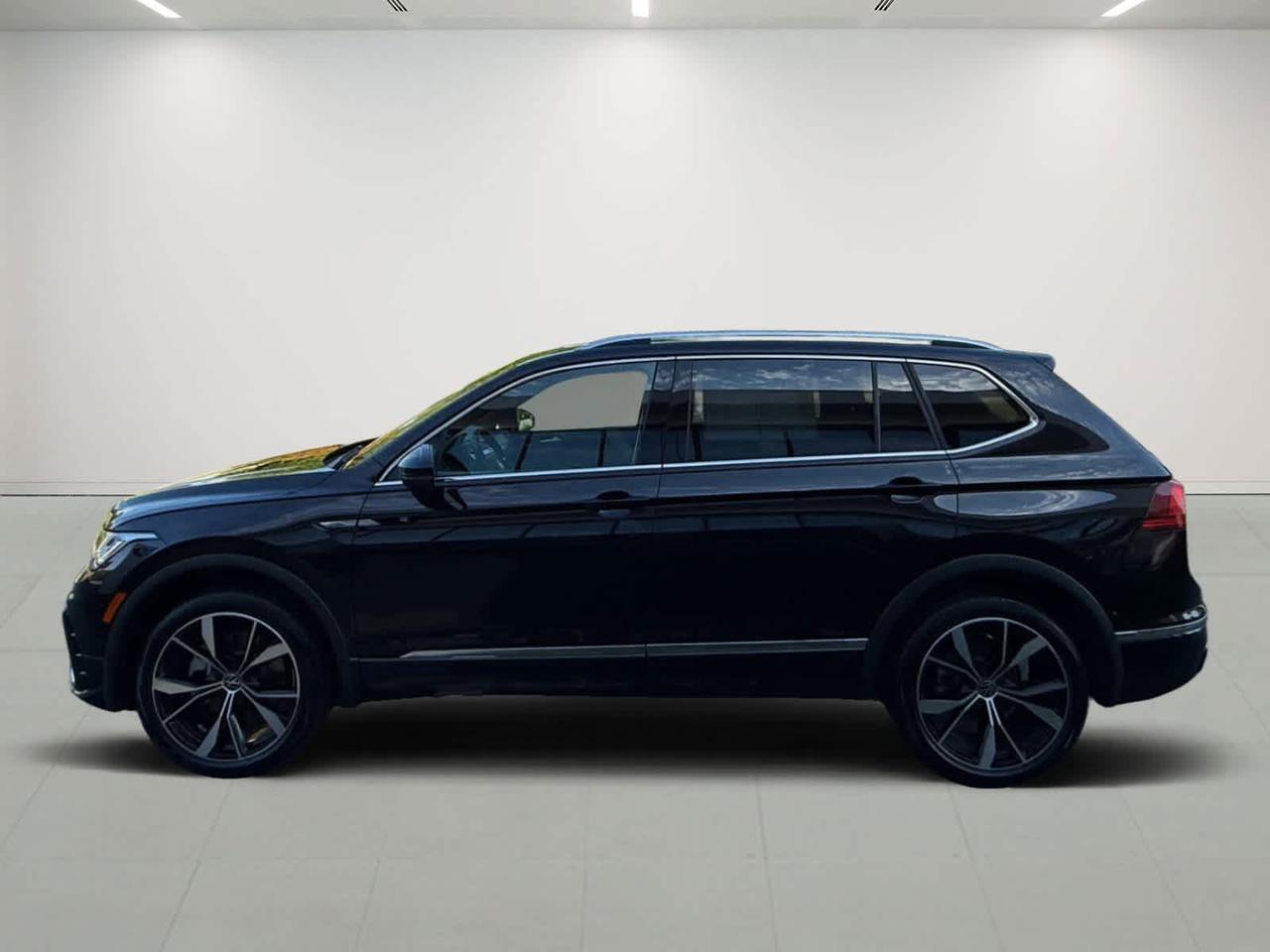 2022 Volkswagen Tiguan SEL R-Line Wellesley MA